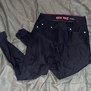 New Max jeggings - black (8)